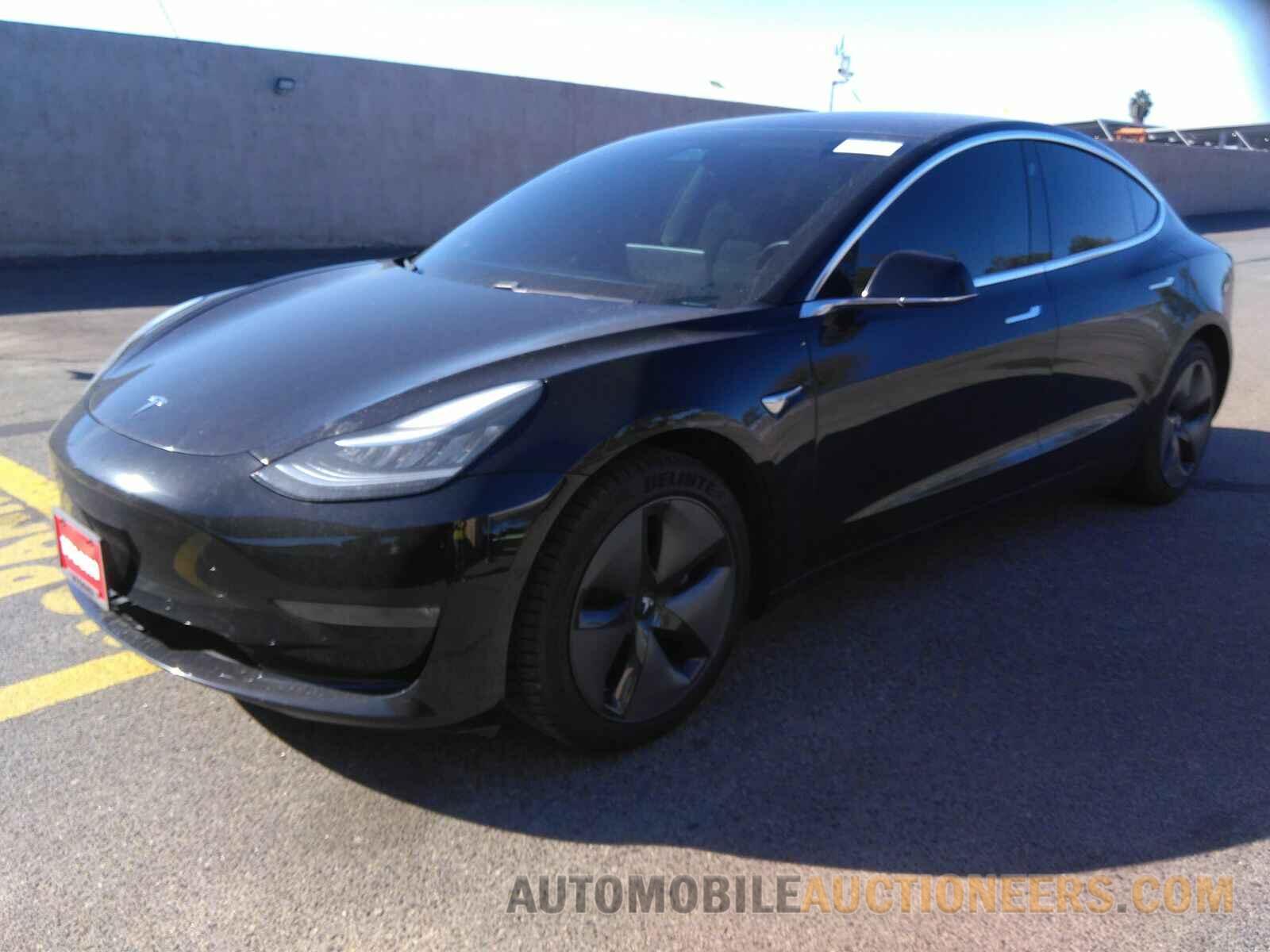 5YJ3E1EBXJF073281 Tesla Model 3 2018