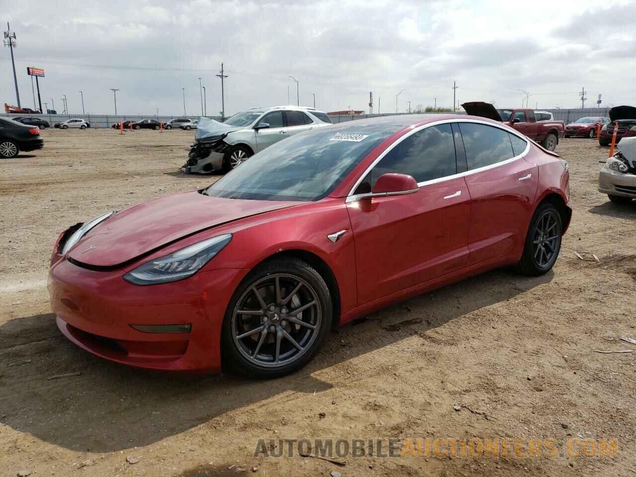 5YJ3E1EBXJF075063 TESLA MODEL 3 2018