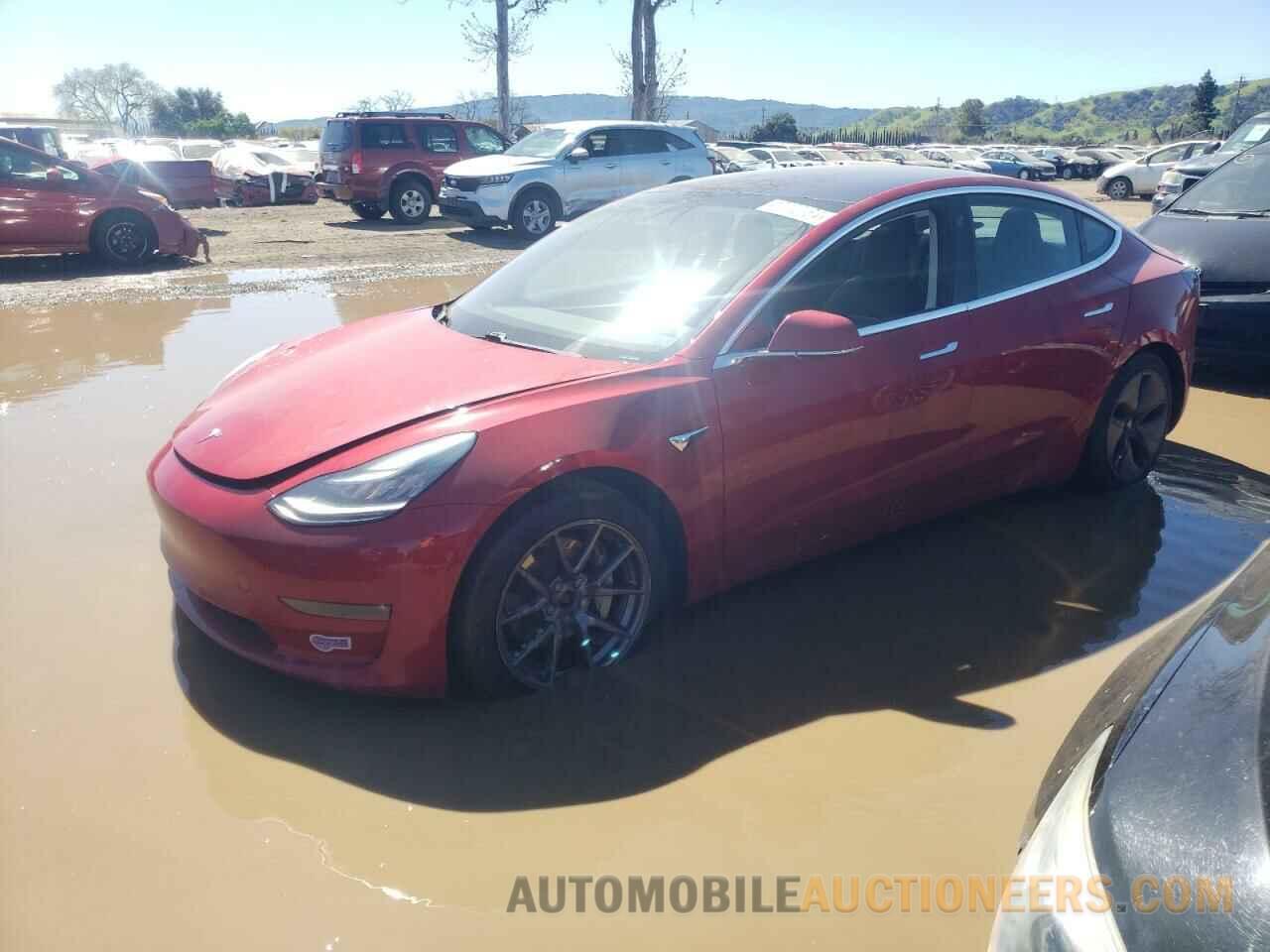 5YJ3E1EBXJF094275 TESLA MODEL 3 2018