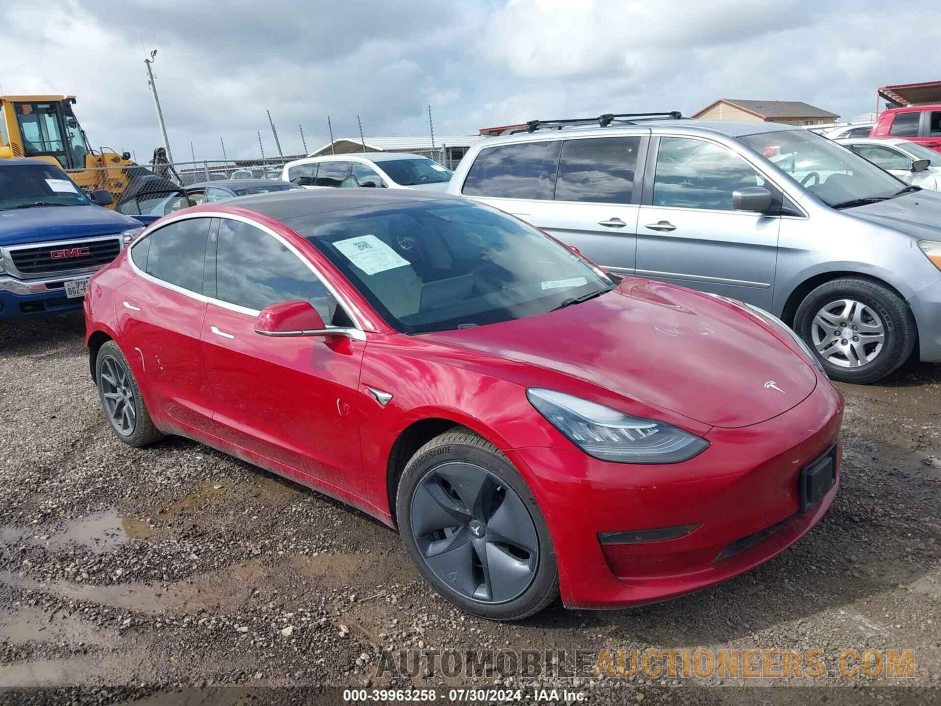 5YJ3E1EBXJF099718 TESLA MODEL 3 2018