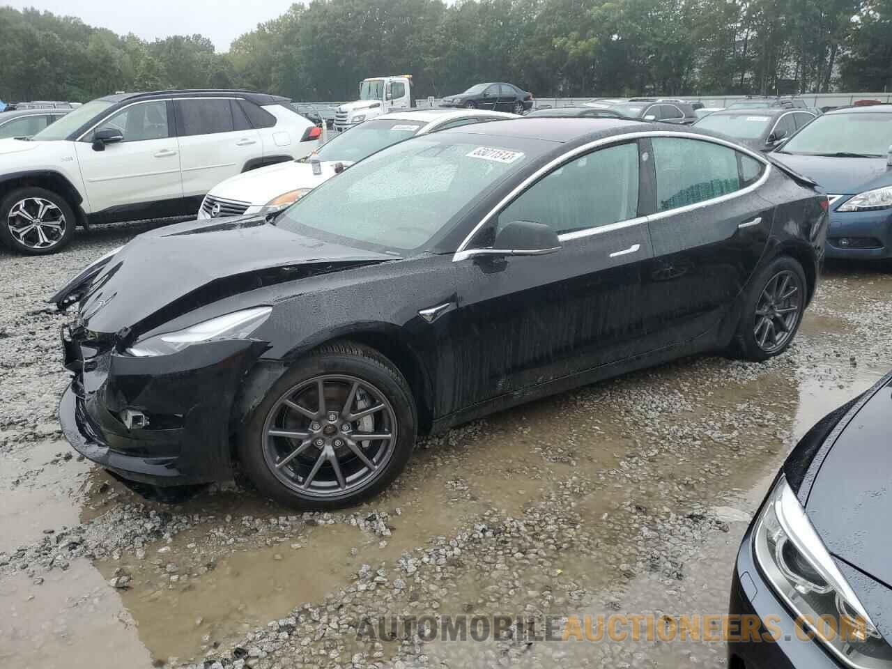 5YJ3E1EBXJF127842 TESLA MODEL 3 2018