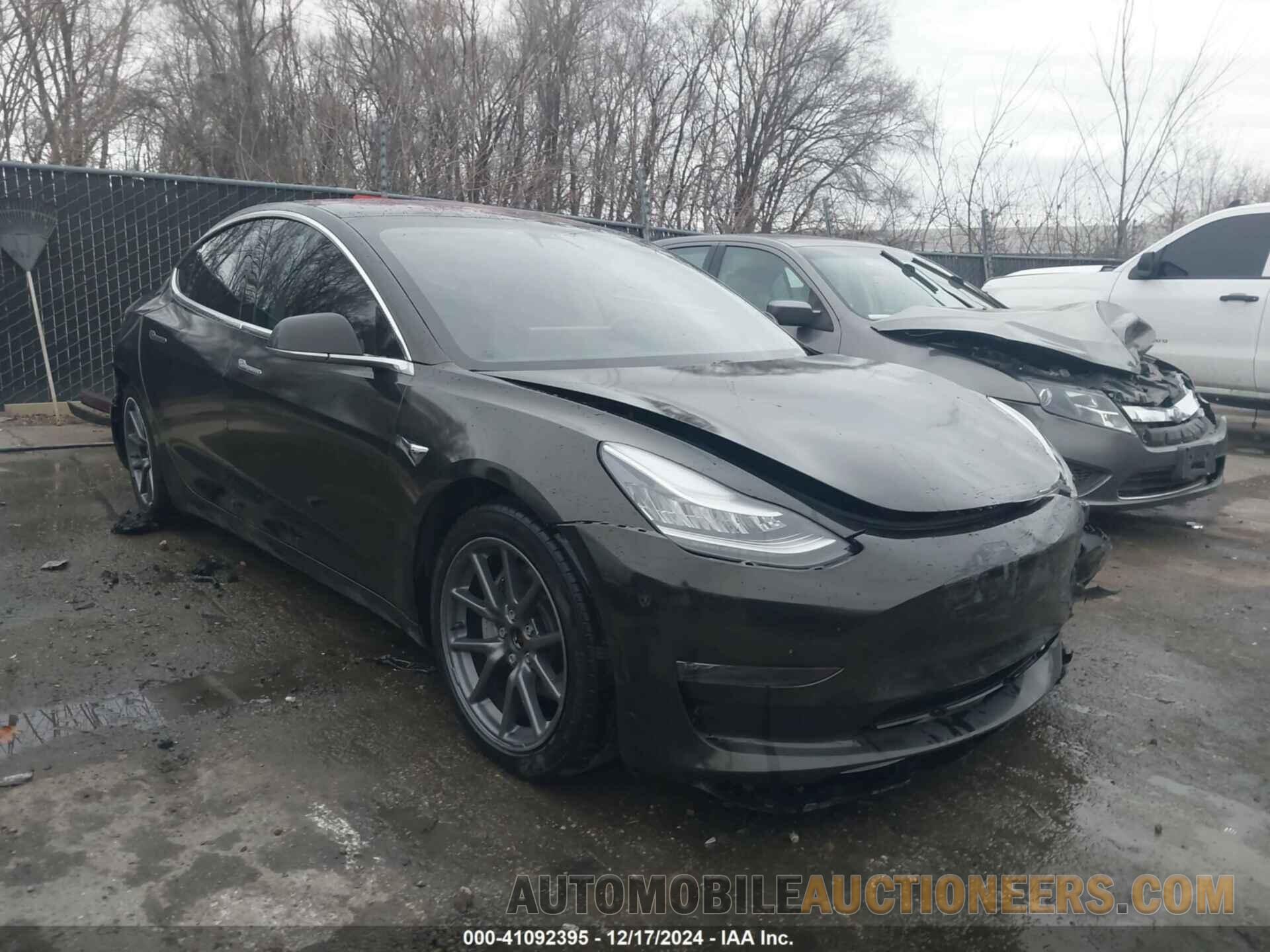 5YJ3E1EBXJF127906 TESLA MODEL 3 2018