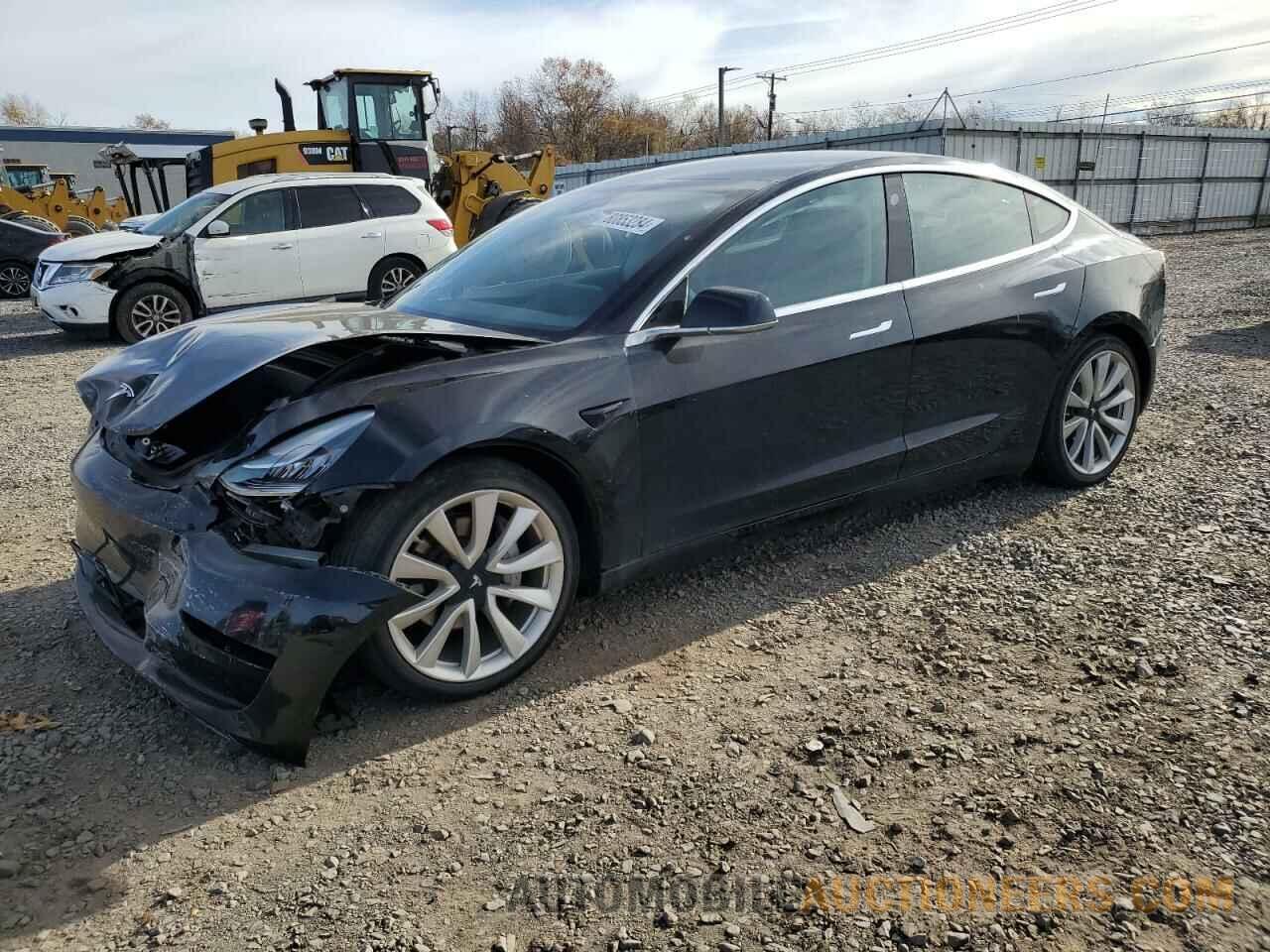 5YJ3E1EBXJF145211 TESLA MODEL 3 2018