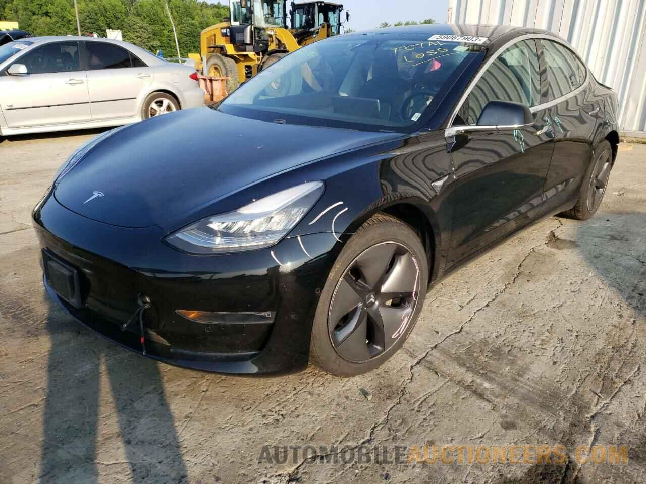 5YJ3E1EBXJF181965 TESLA MODEL 3 2018