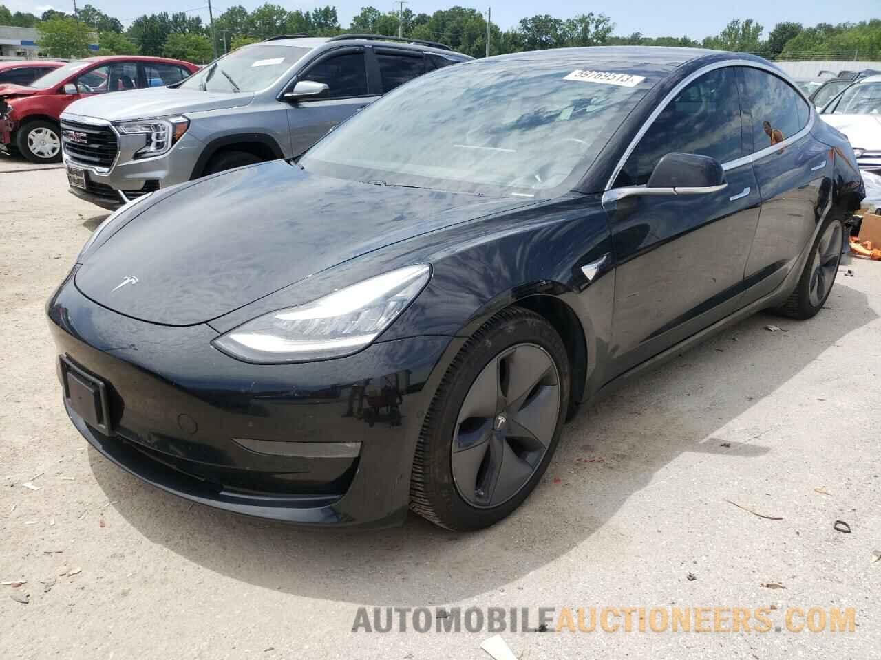 5YJ3E1EBXJF182100 TESLA MODEL 3 2018