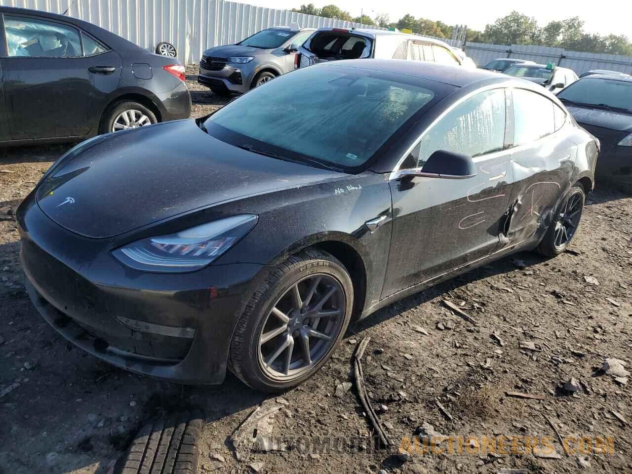 5YJ3E1EBXJF183621 TESLA MODEL 3 2018