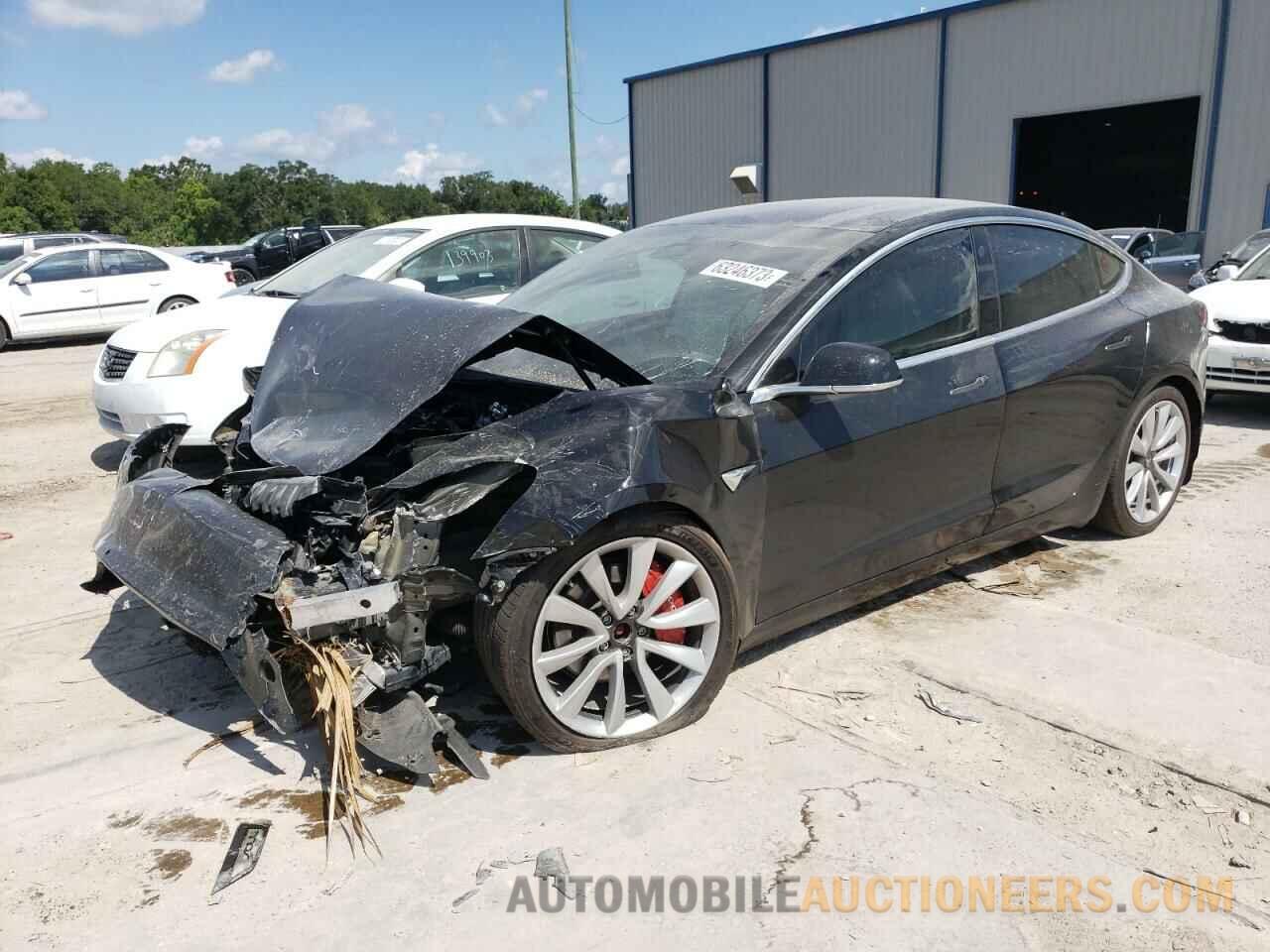 5YJ3E1EBXKF192451 TESLA MODEL 3 2019