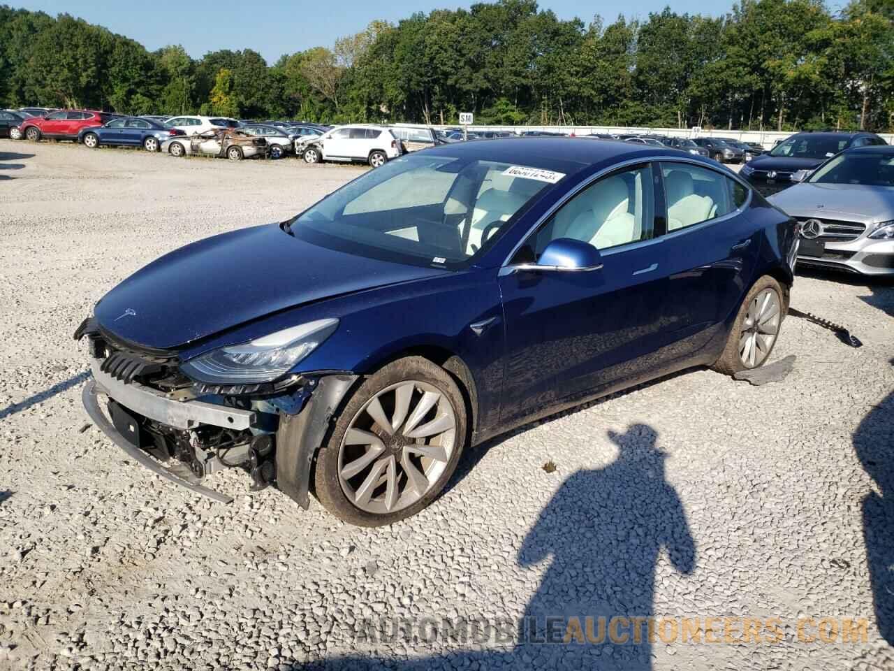 5YJ3E1EBXKF192529 TESLA MODEL 3 2019