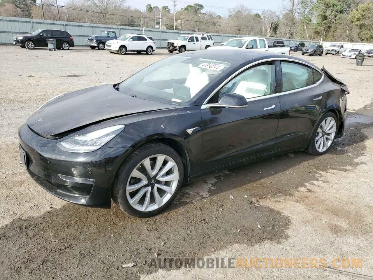 5YJ3E1EBXKF195365 TESLA MODEL 3 2019