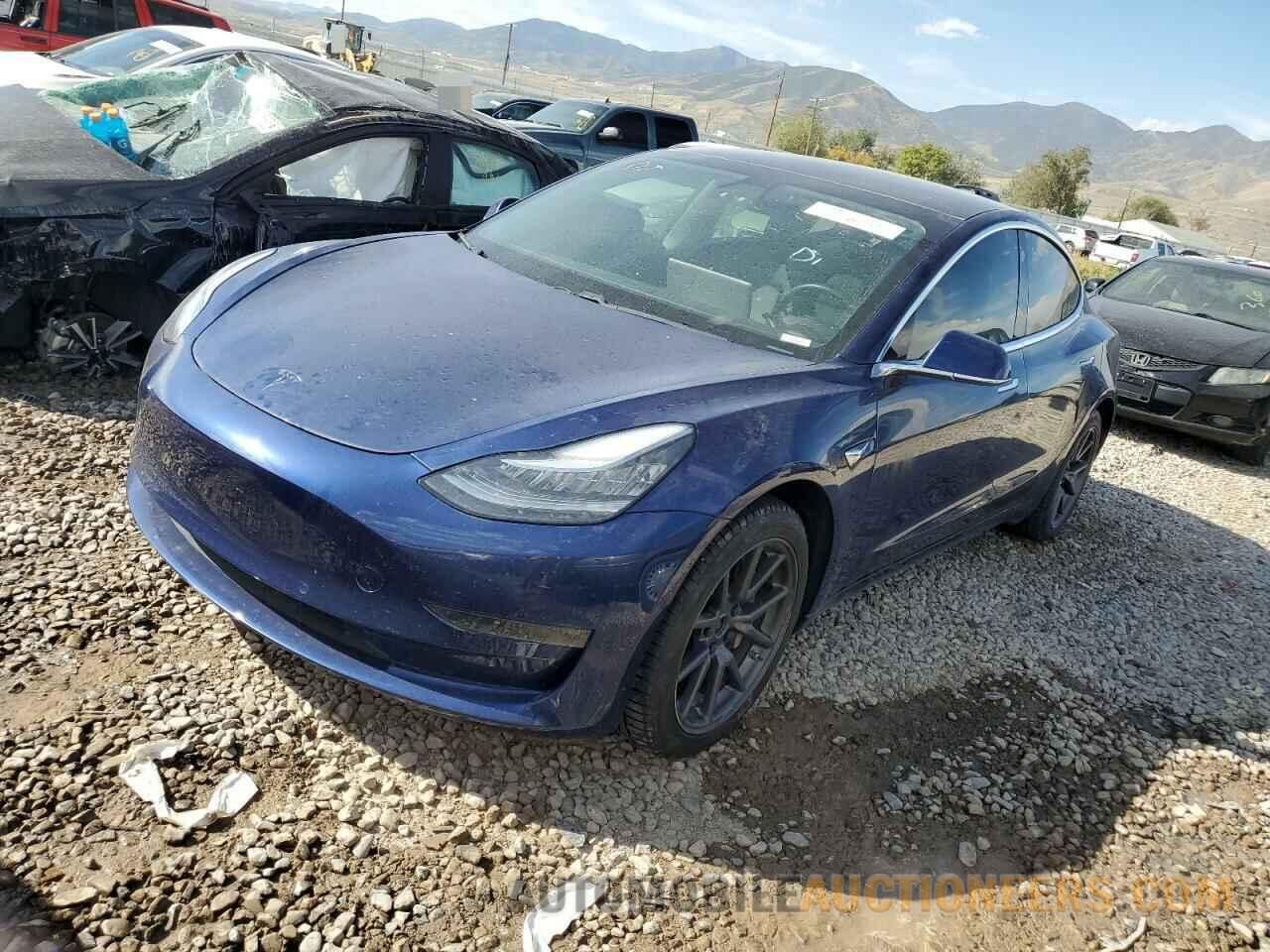 5YJ3E1EBXKF387739 TESLA MODEL 3 2019