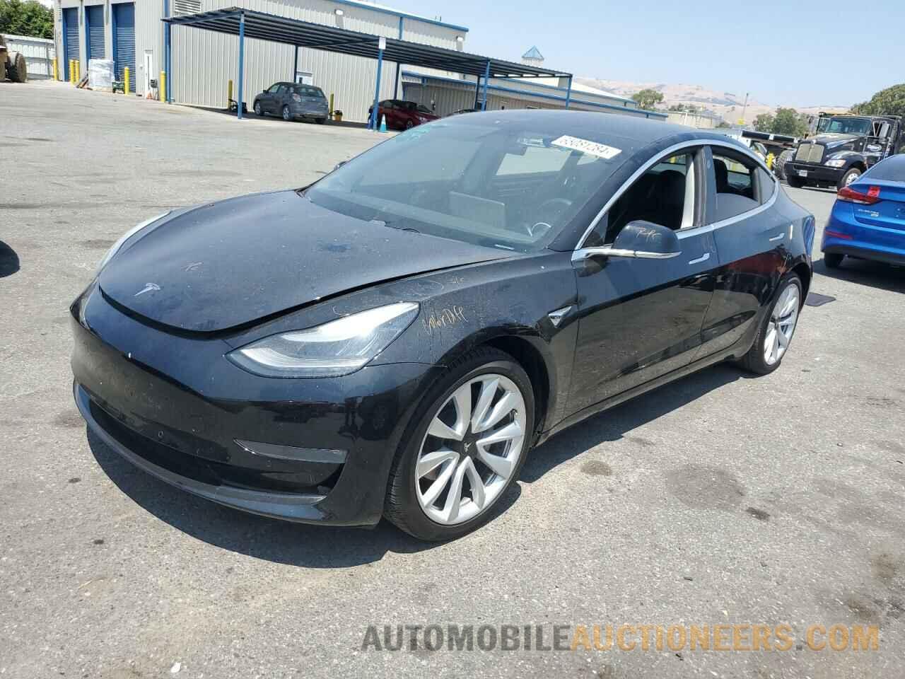 5YJ3E1EBXKF418438 TESLA MODEL 3 2019