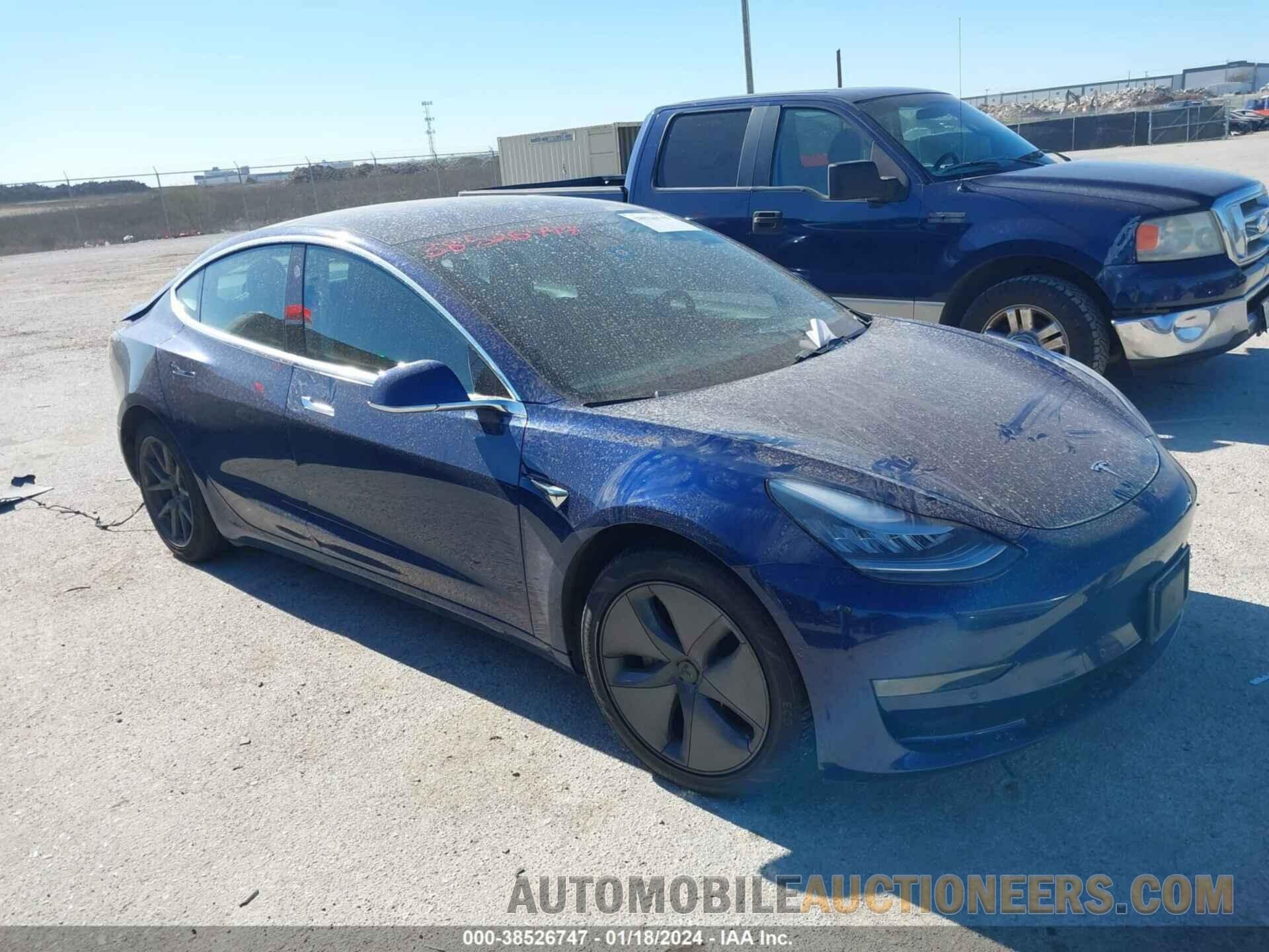 5YJ3E1EBXKF433022 TESLA MODEL 3 2019