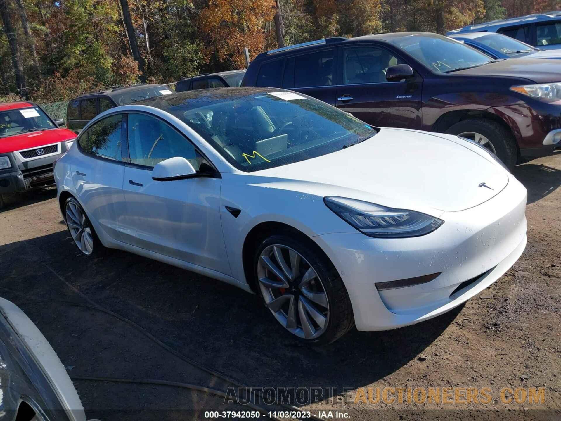 5YJ3E1EBXKF438494 TESLA MODEL 3 2019