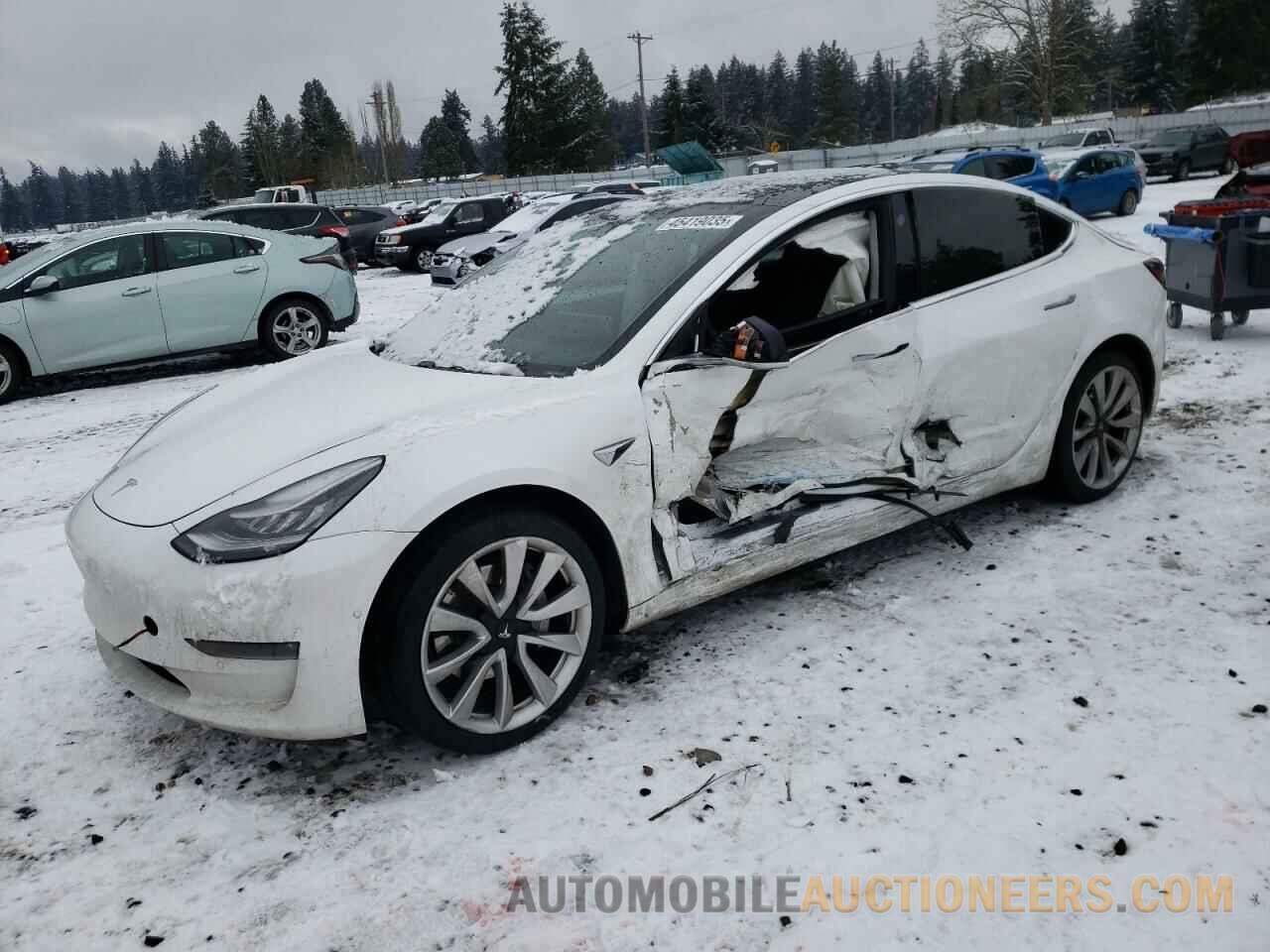 5YJ3E1EBXKF453528 TESLA MODEL 3 2019