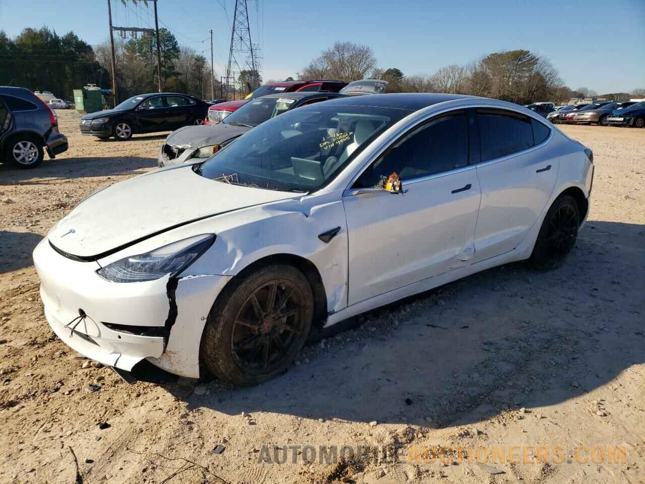 5YJ3E1EBXKF454405 TESLA MODEL 3 2019