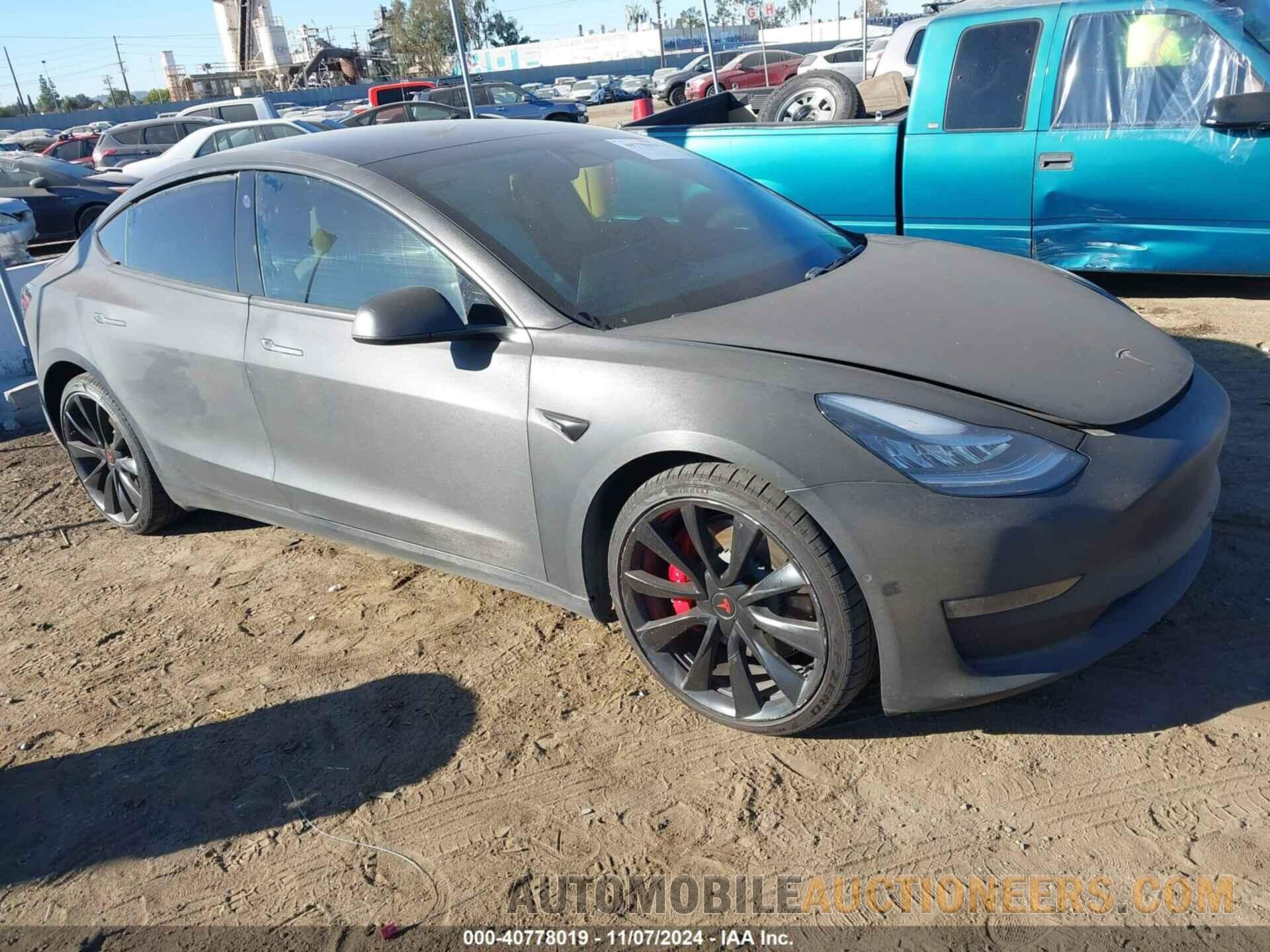 5YJ3E1EBXKF476968 TESLA MODEL 3 2019