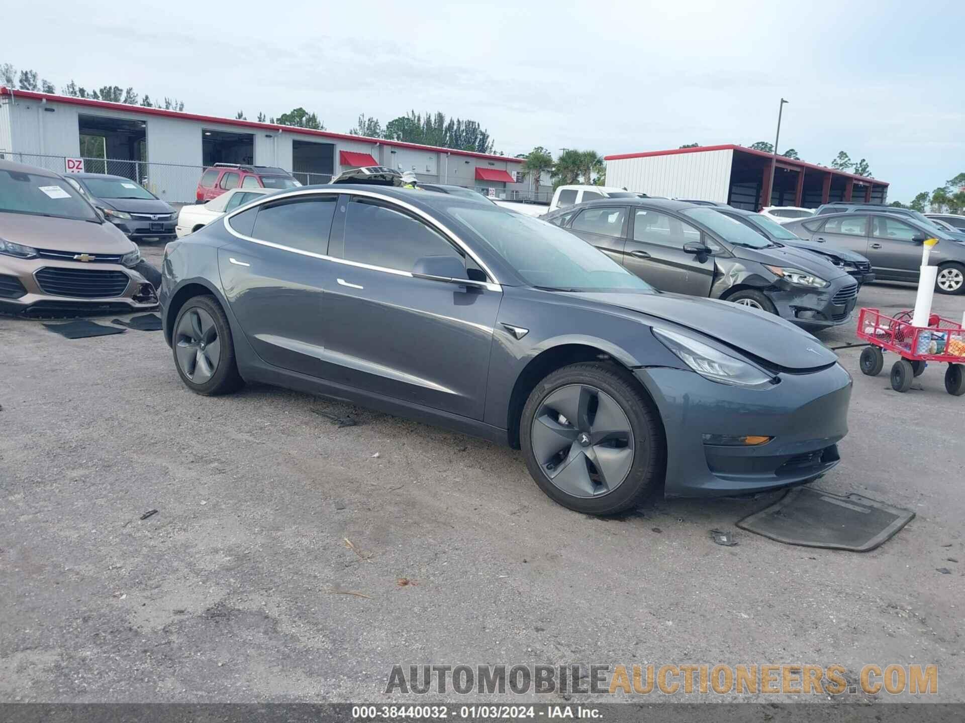 5YJ3E1EBXKF510360 TESLA MODEL 3 2019