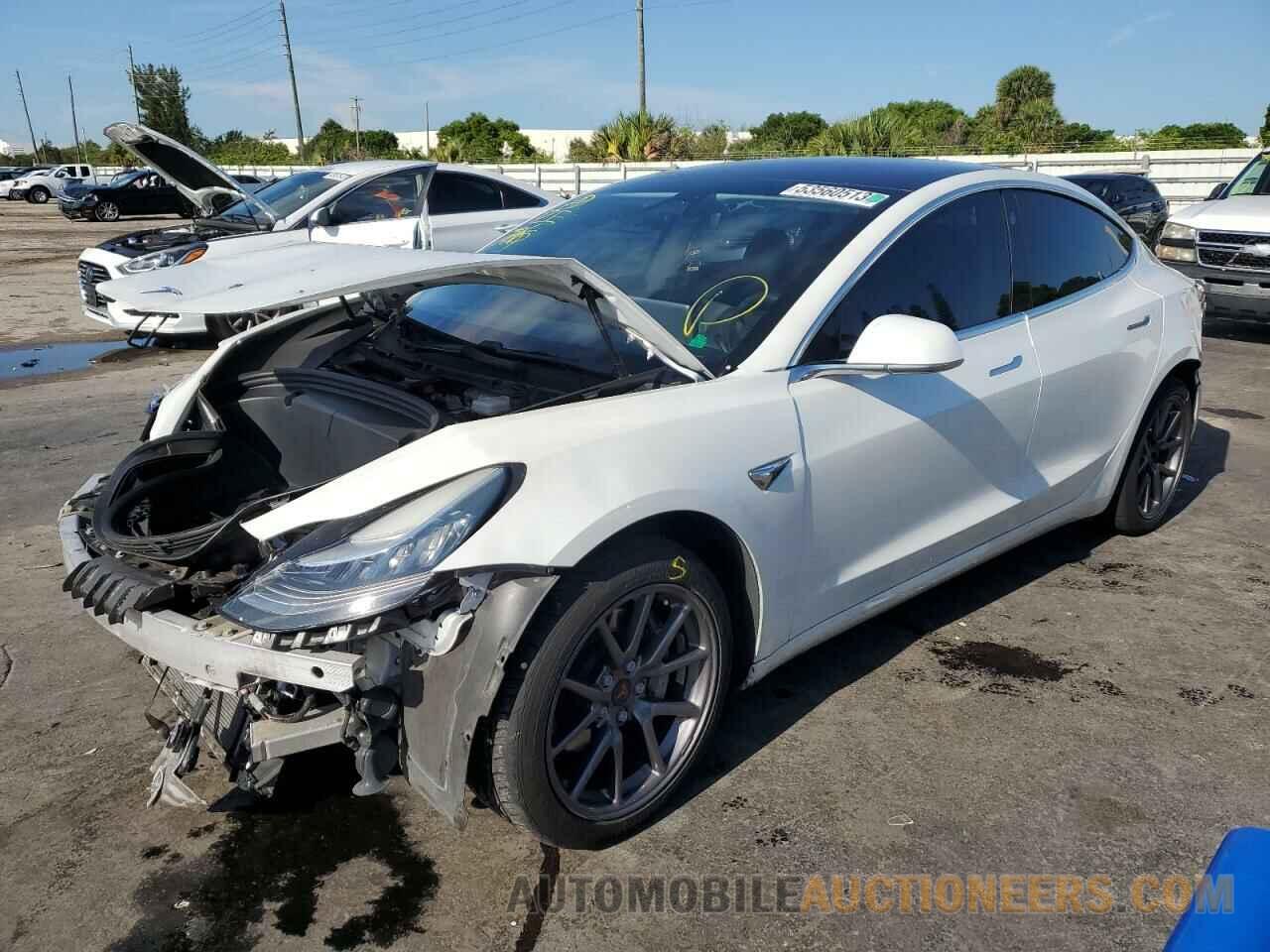 5YJ3E1EBXLF637059 TESLA MODEL 3 2020