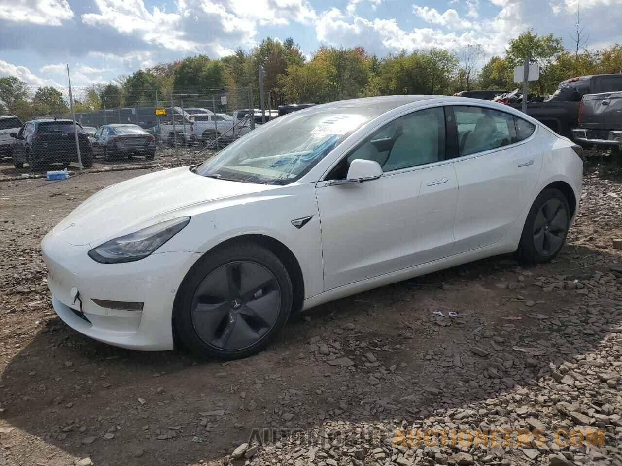 5YJ3E1EBXLF639667 TESLA MODEL 3 2020