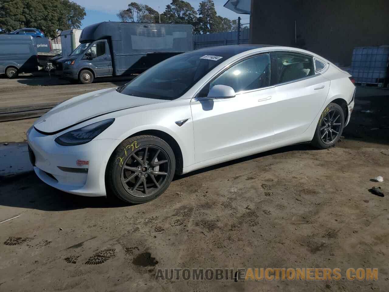 5YJ3E1EBXLF639877 TESLA MODEL 3 2020