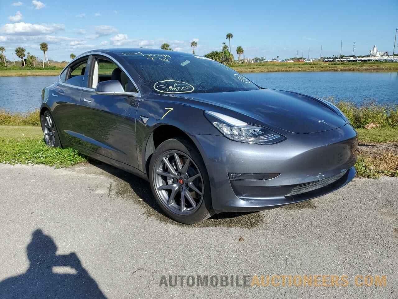 5YJ3E1EBXLF663919 TESLA MODEL 3 2020