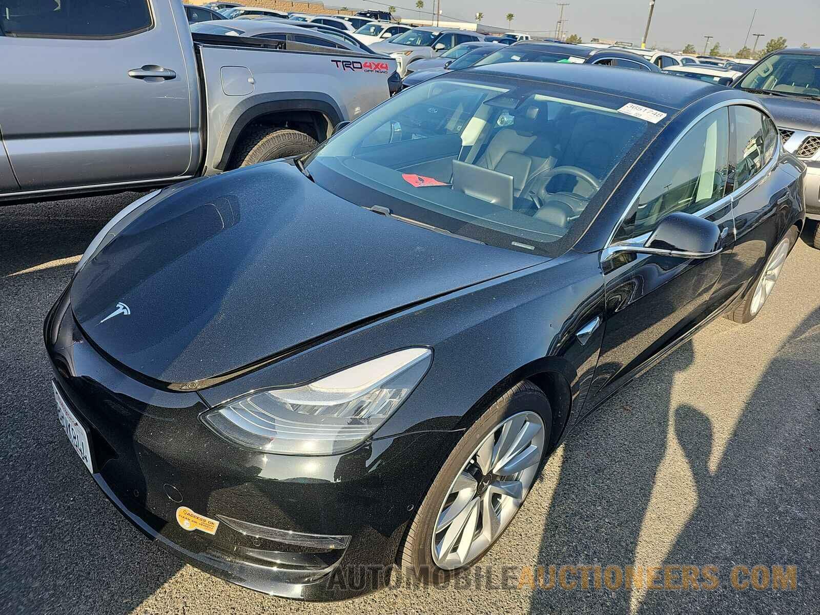 5YJ3E1EBXLF744516 Tesla Model 3 2020