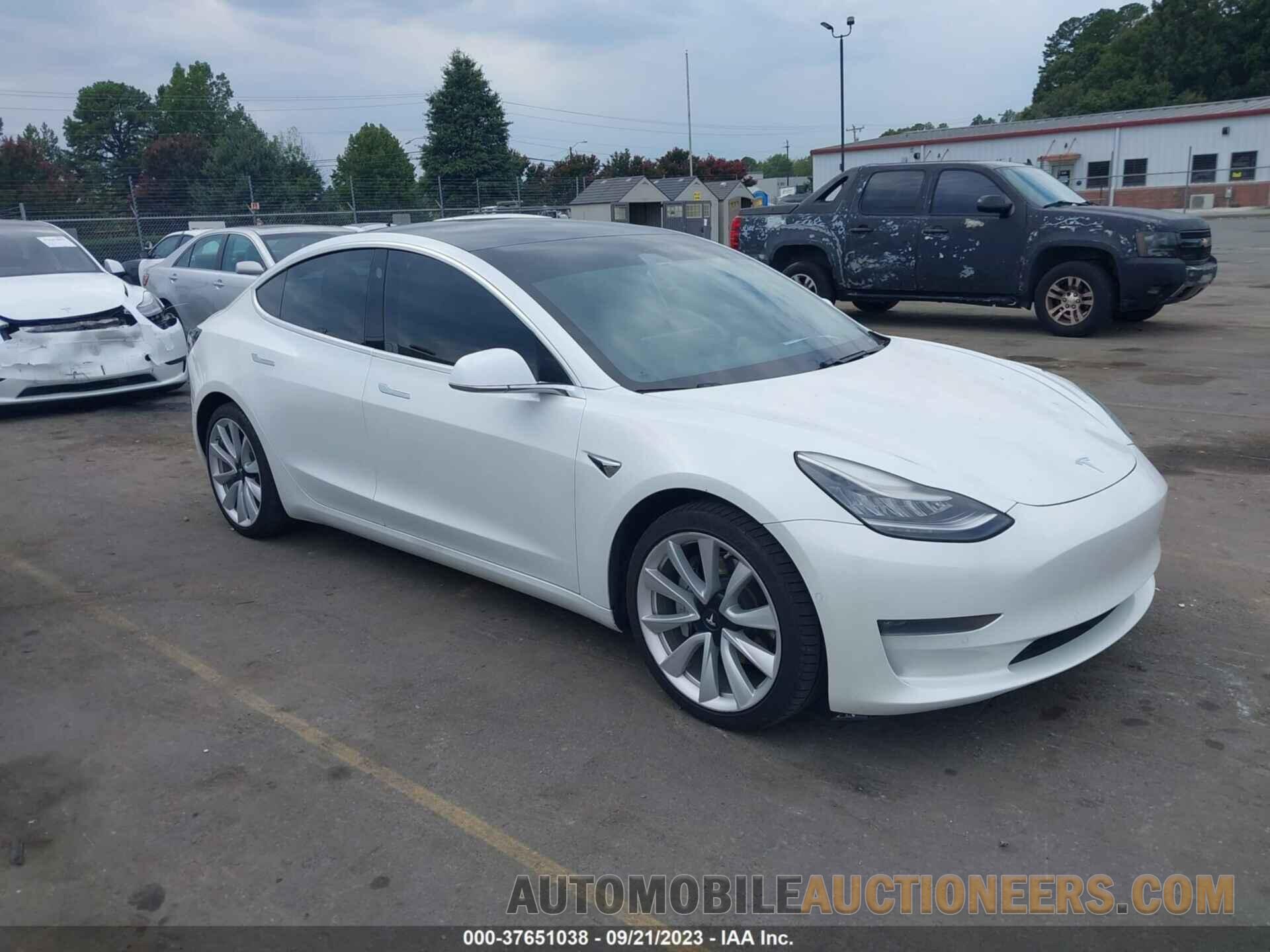 5YJ3E1EBXLF783137 TESLA MODEL 3 2020