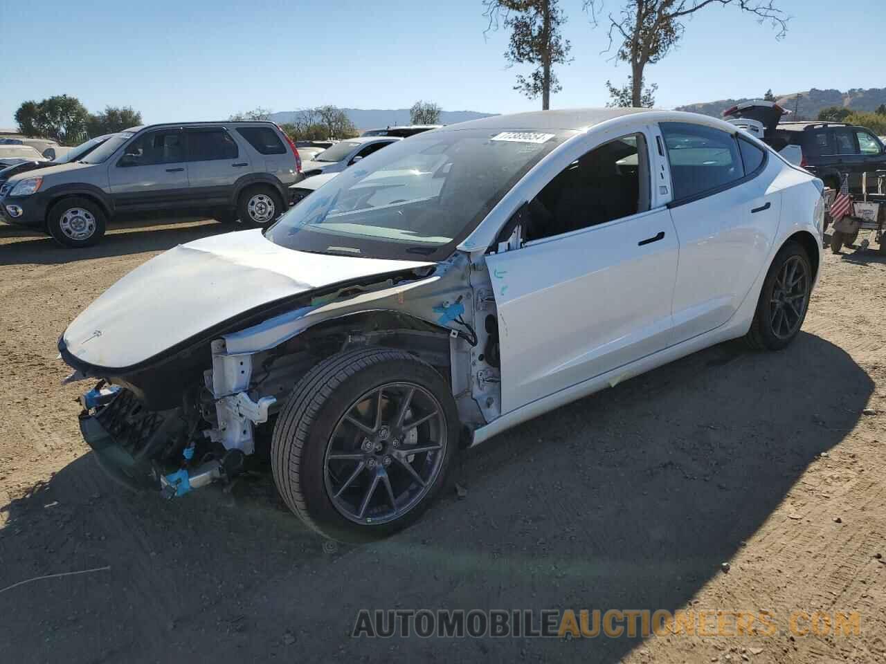 5YJ3E1EBXMF003137 TESLA MODEL 3 2021