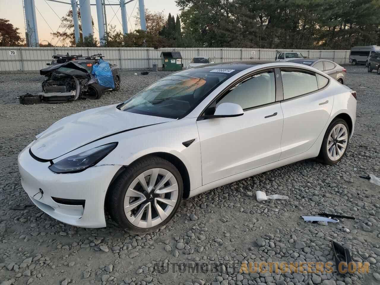 5YJ3E1EBXMF101052 TESLA MODEL 3 2021