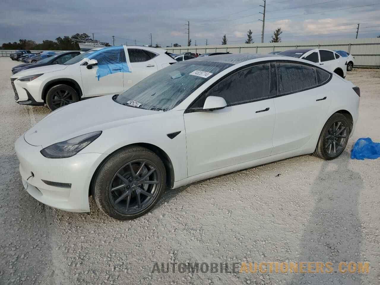 5YJ3E1EBXMF849347 TESLA MODEL 3 2021