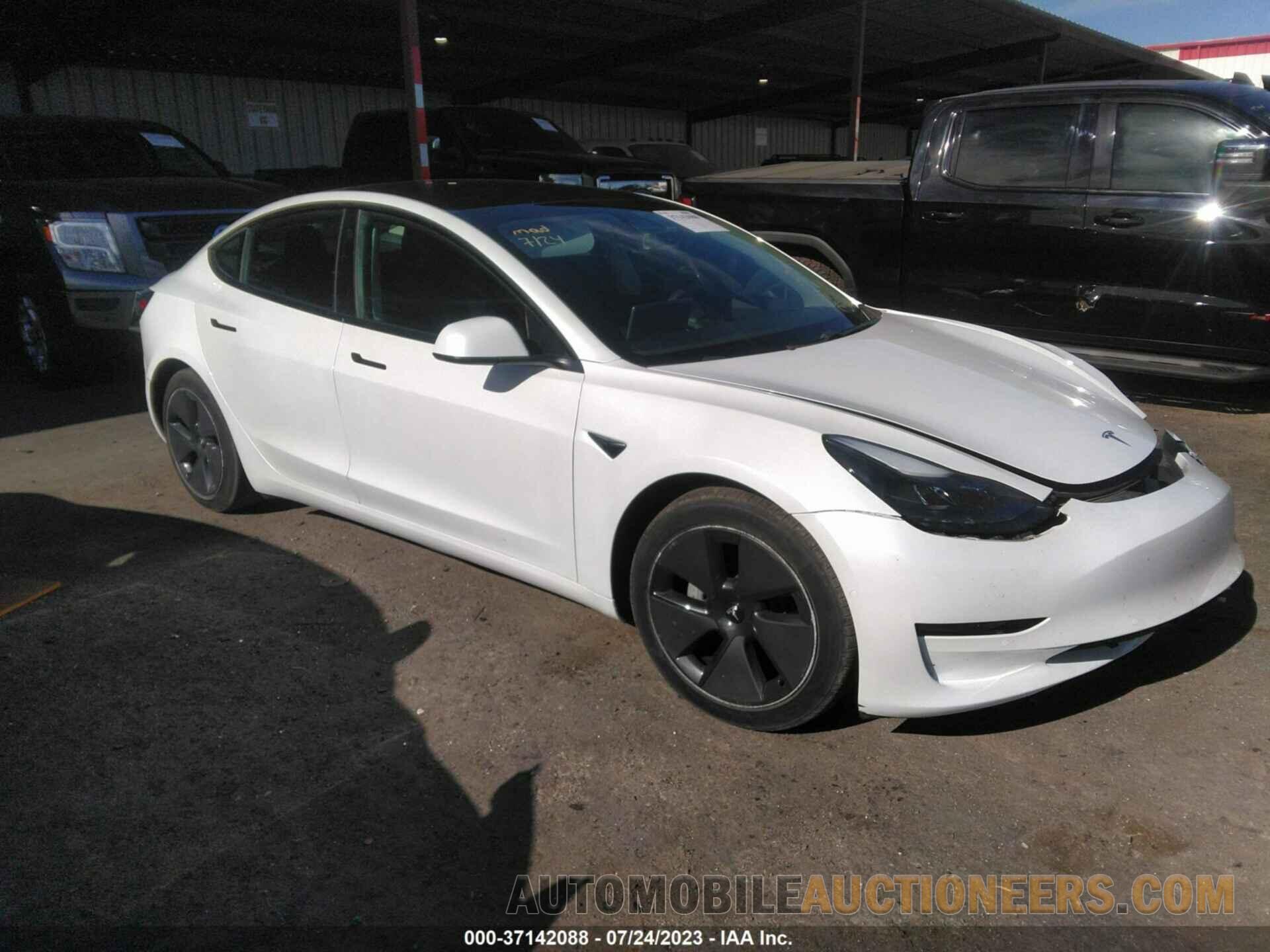 5YJ3E1EBXMF879092 TESLA MODEL 3 2021