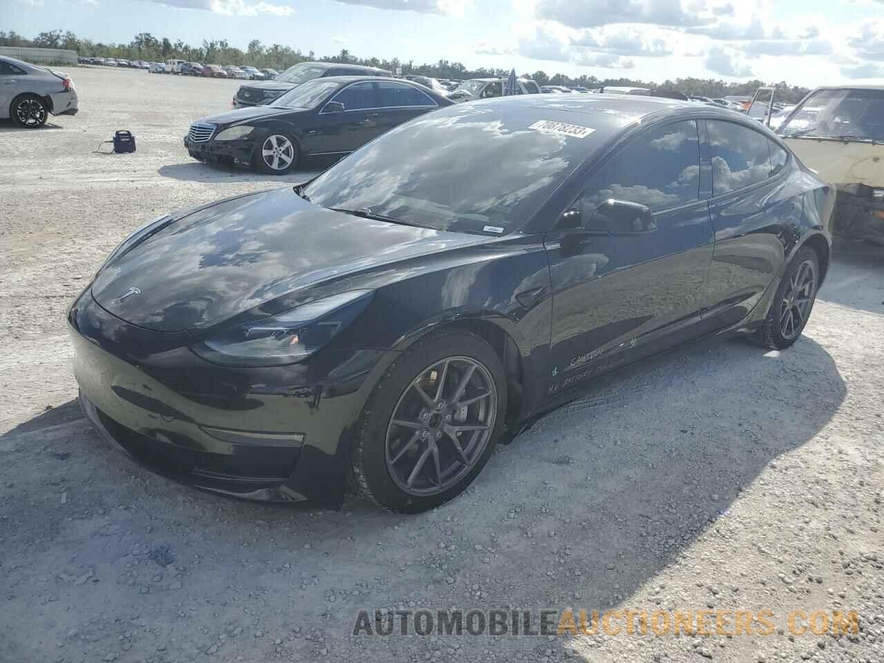 5YJ3E1EBXMF979175 TESLA MODEL 3 2021