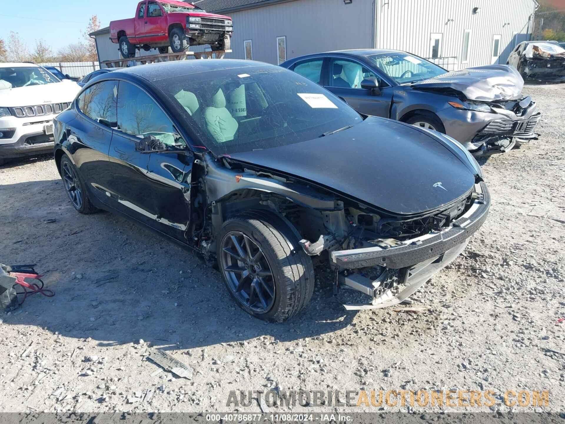 5YJ3E1EBXMF992833 TESLA MODEL 3 2021