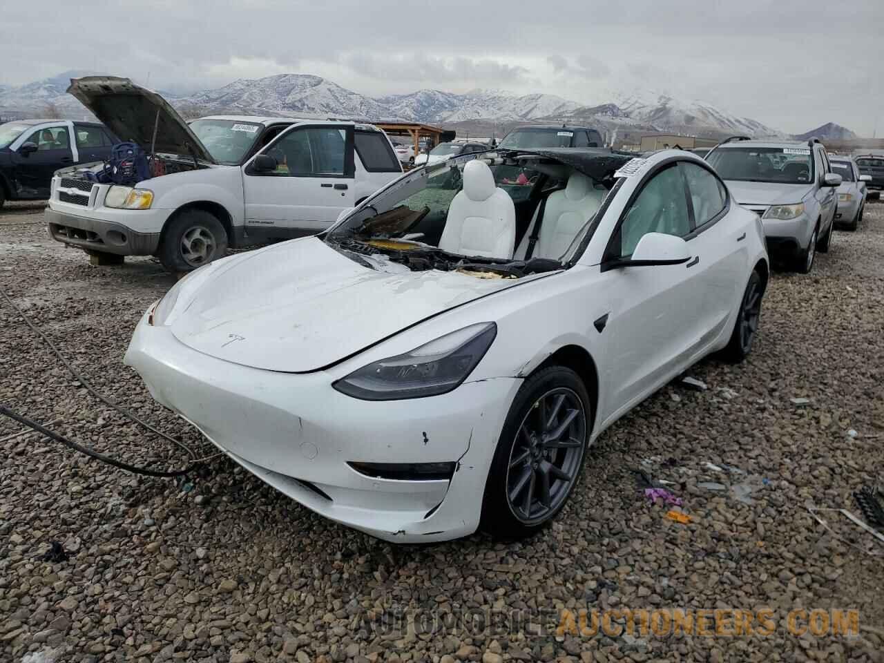 5YJ3E1EBXMF992959 TESLA MODEL 3 2021