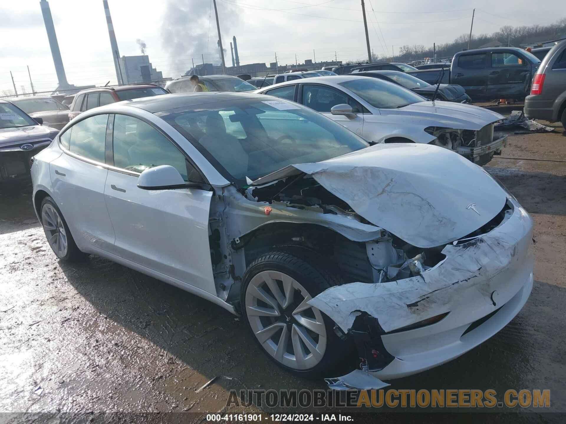 5YJ3E1EBXNF114966 TESLA MODEL 3 2022