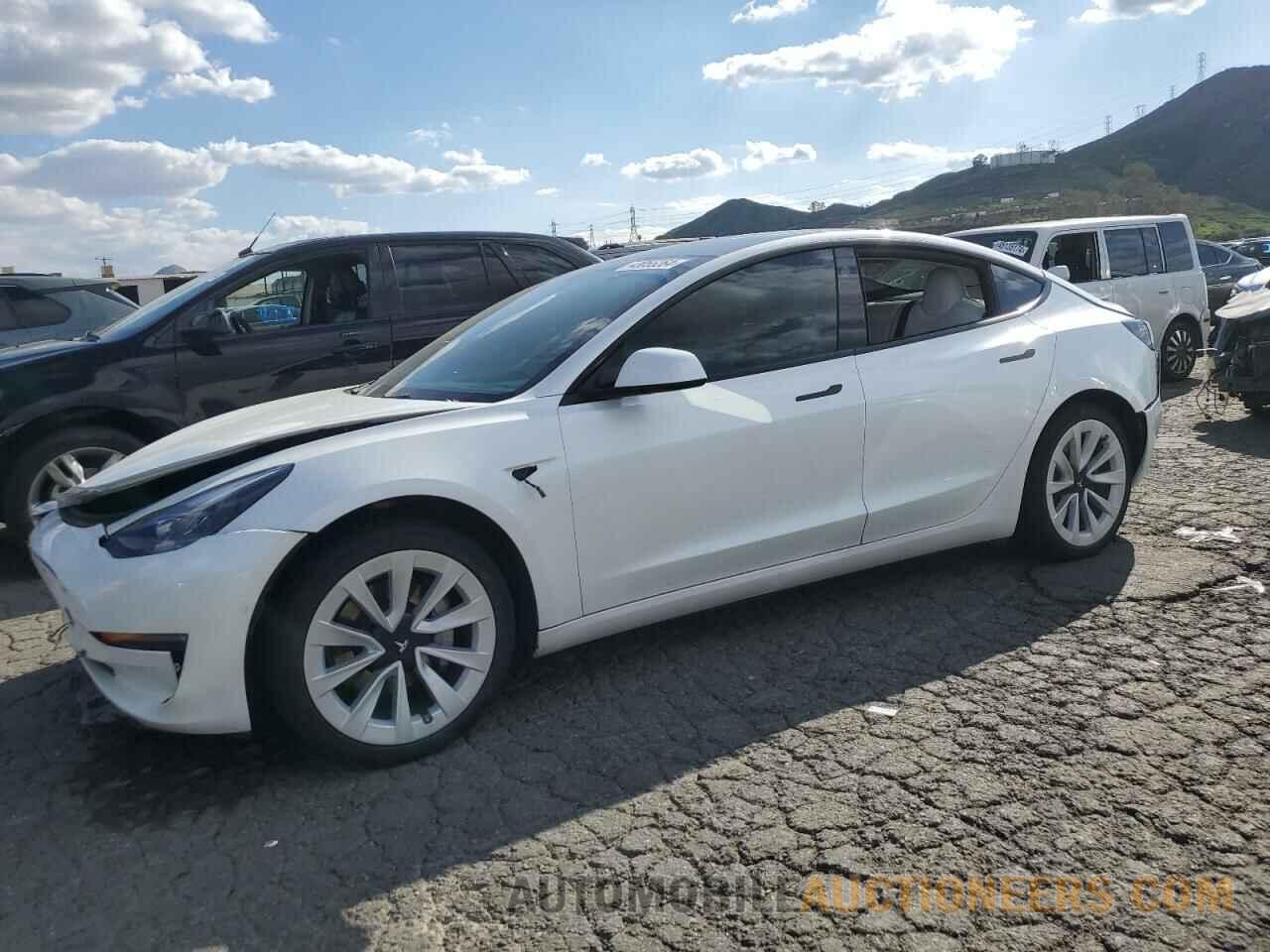 5YJ3E1EBXNF129967 TESLA MODEL 3 2022