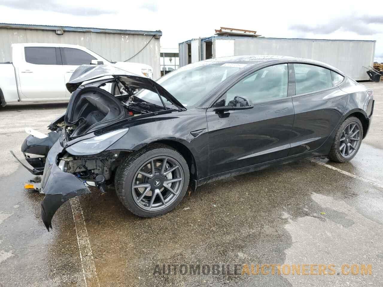 5YJ3E1EBXNF137843 TESLA MODEL 3 2022