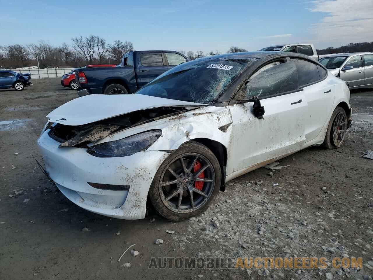 5YJ3E1EBXNF163598 TESLA MODEL 3 2022