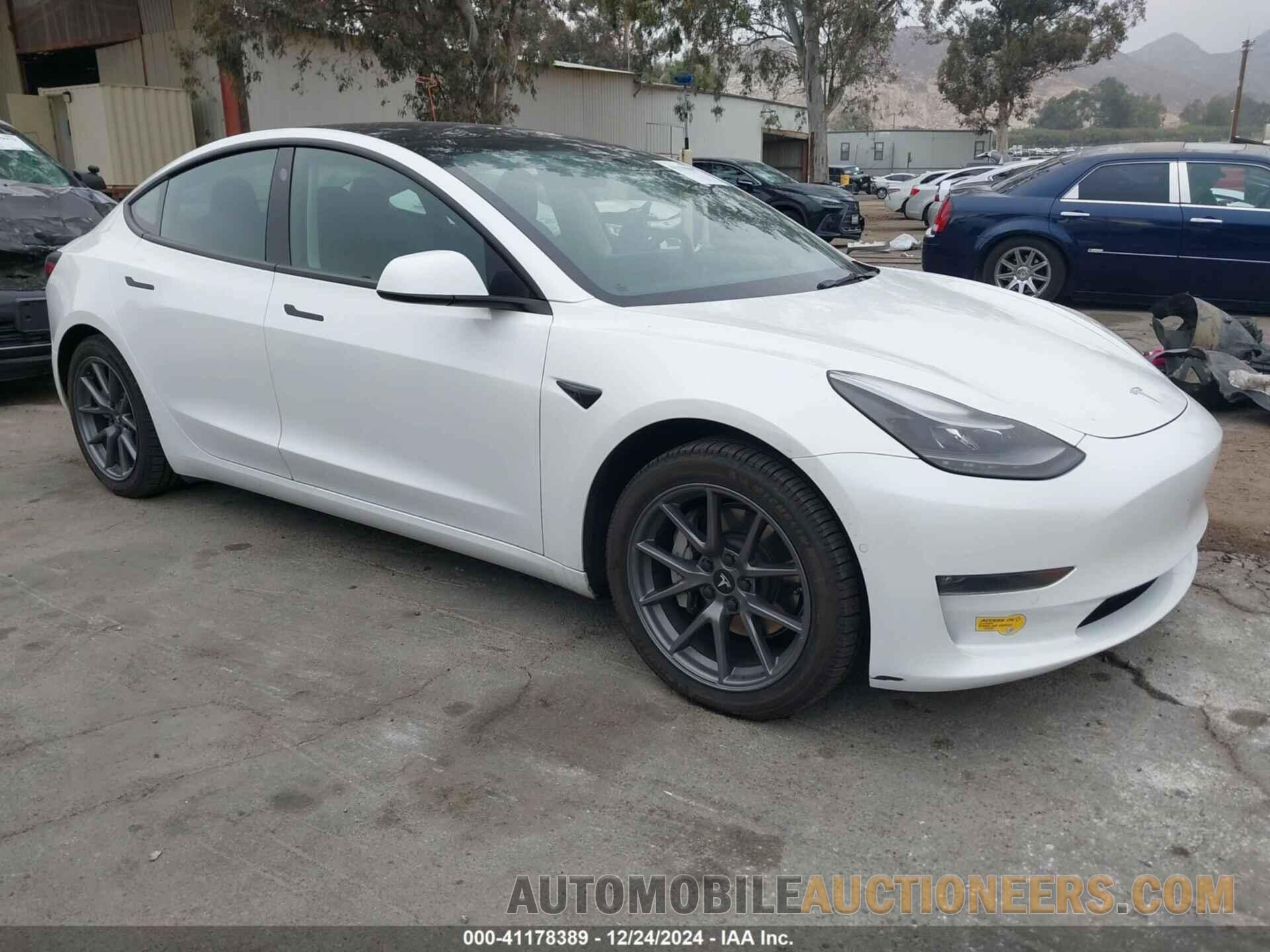 5YJ3E1EBXNF167988 TESLA MODEL 3 2022