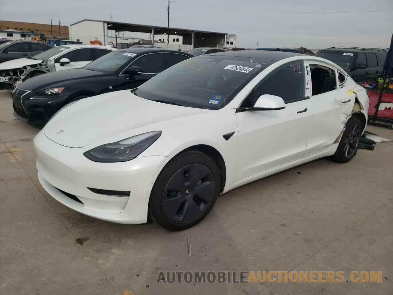 5YJ3E1EBXNF169742 TESLA MODEL 3 2022