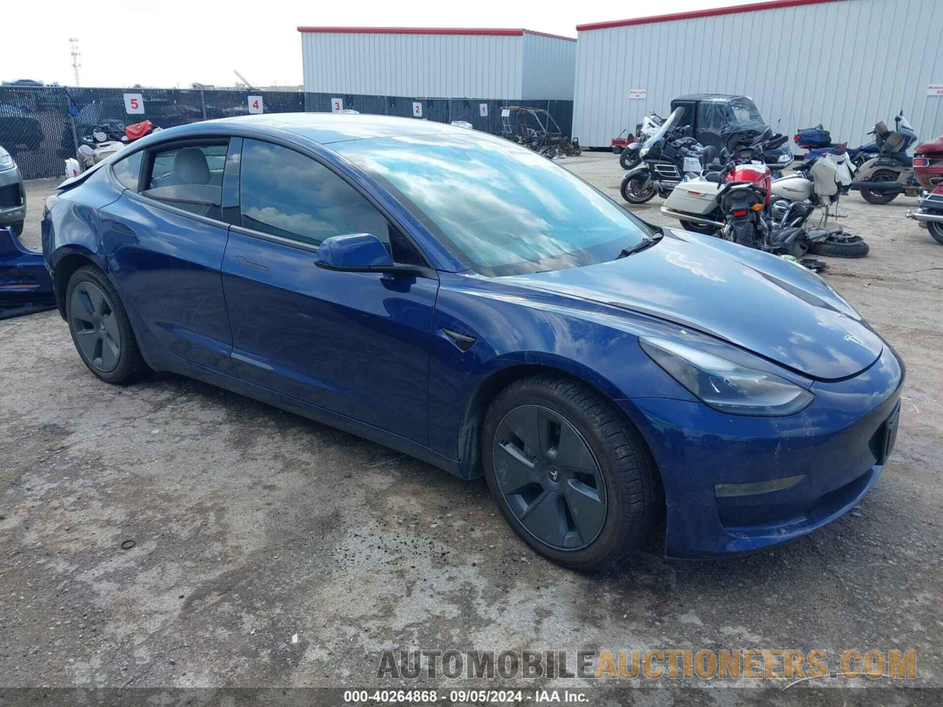 5YJ3E1EBXNF182068 TESLA MODEL 3 2022