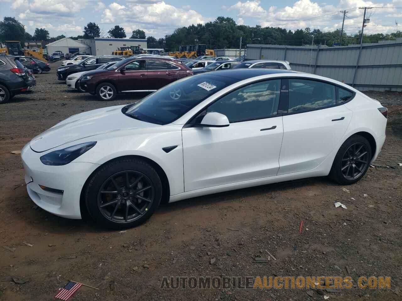 5YJ3E1EBXNF207681 TESLA MODEL 3 2022