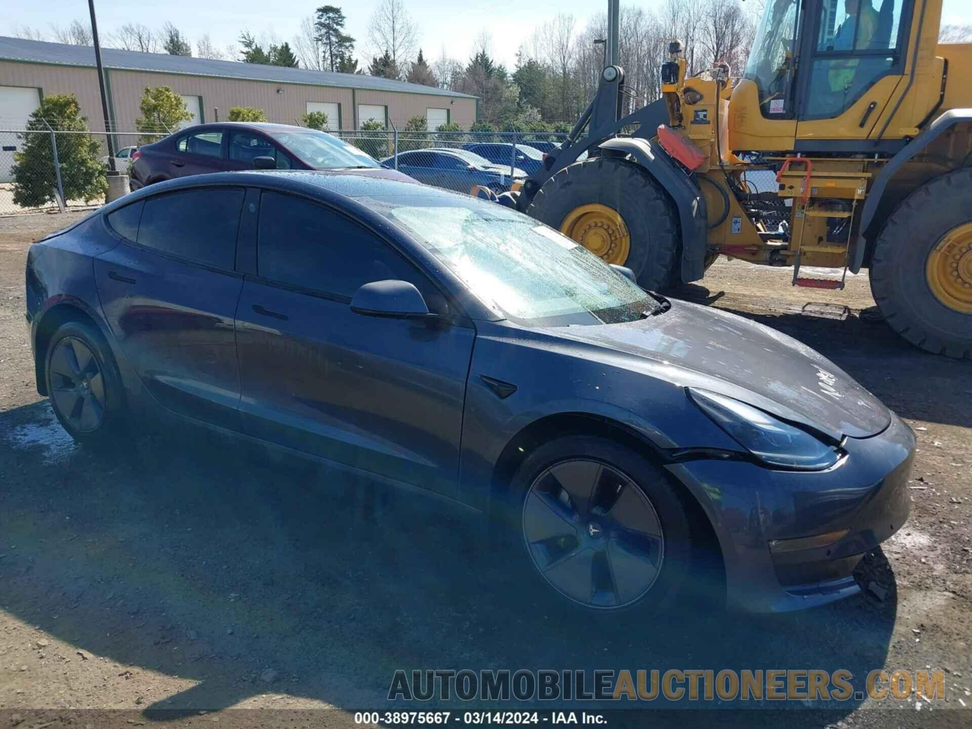 5YJ3E1EBXNF207759 TESLA MODEL 3 2022