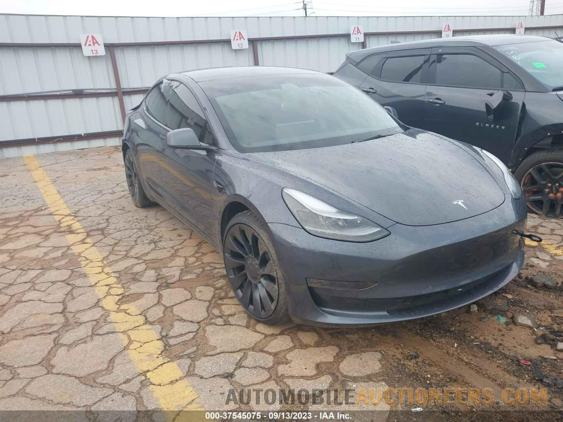 5YJ3E1EBXNF231267 TESLA MODEL 3 2022