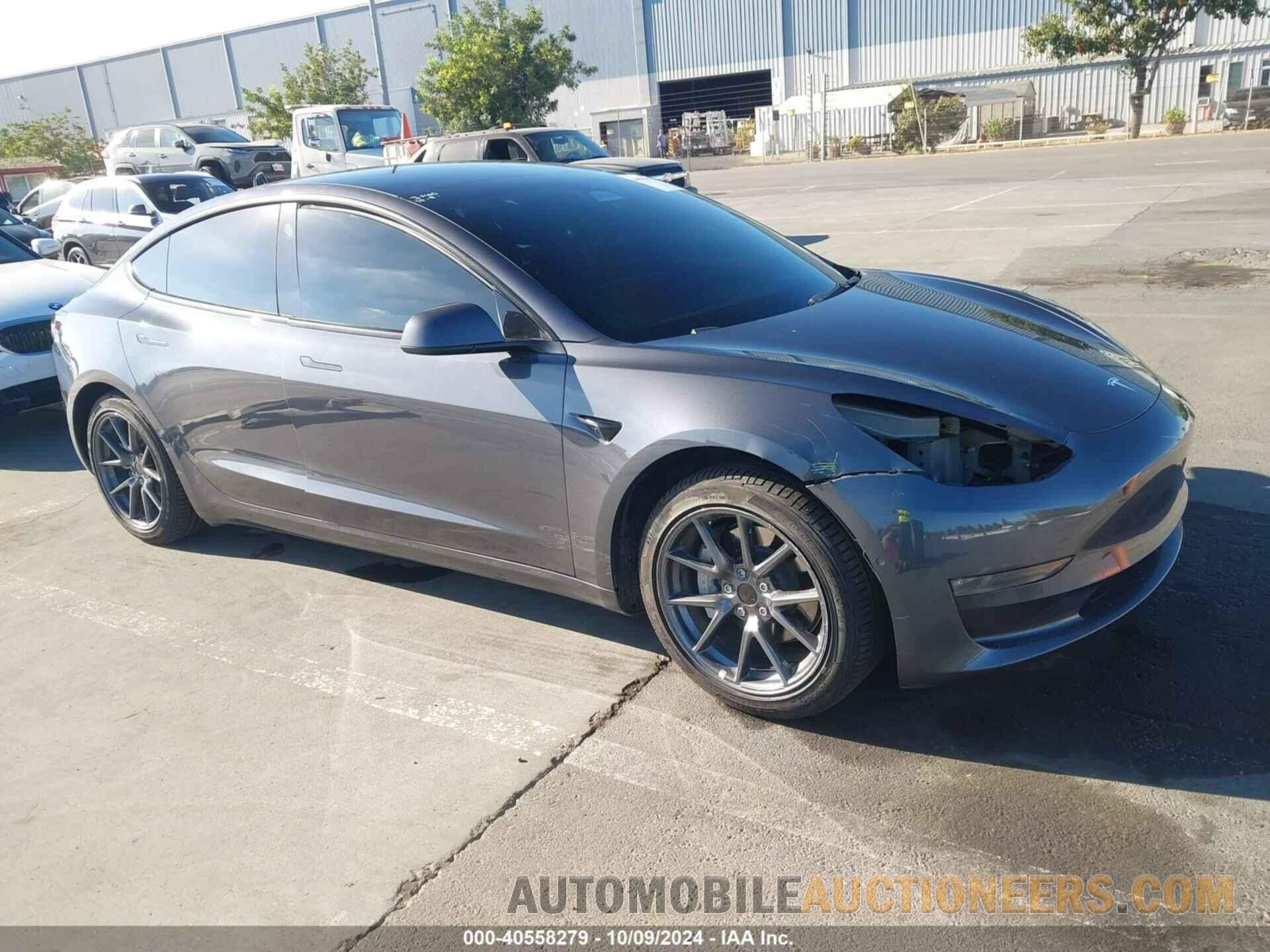 5YJ3E1EBXNF245864 TESLA MODEL 3 2022