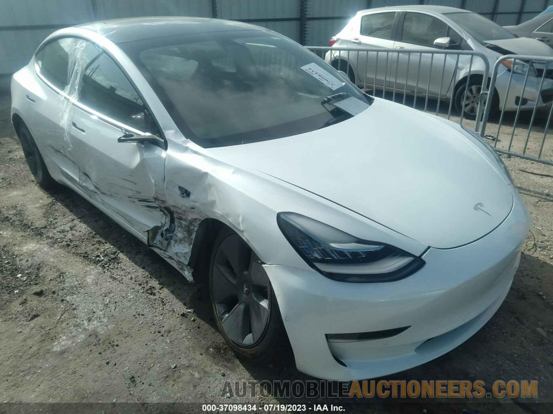 5YJ3E1EBXNF259201 TESLA MODEL 3 2022