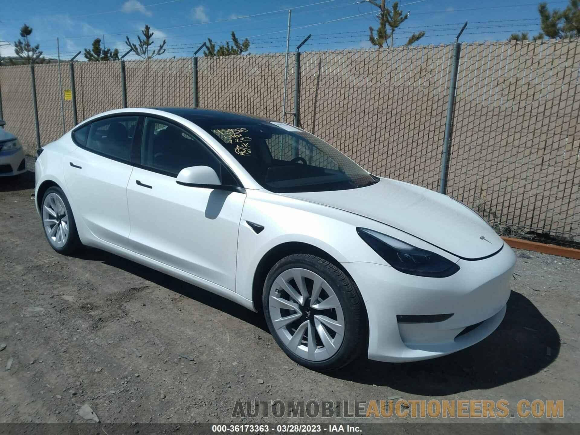 5YJ3E1EBXNF268352 TESLA MODEL 3 2022