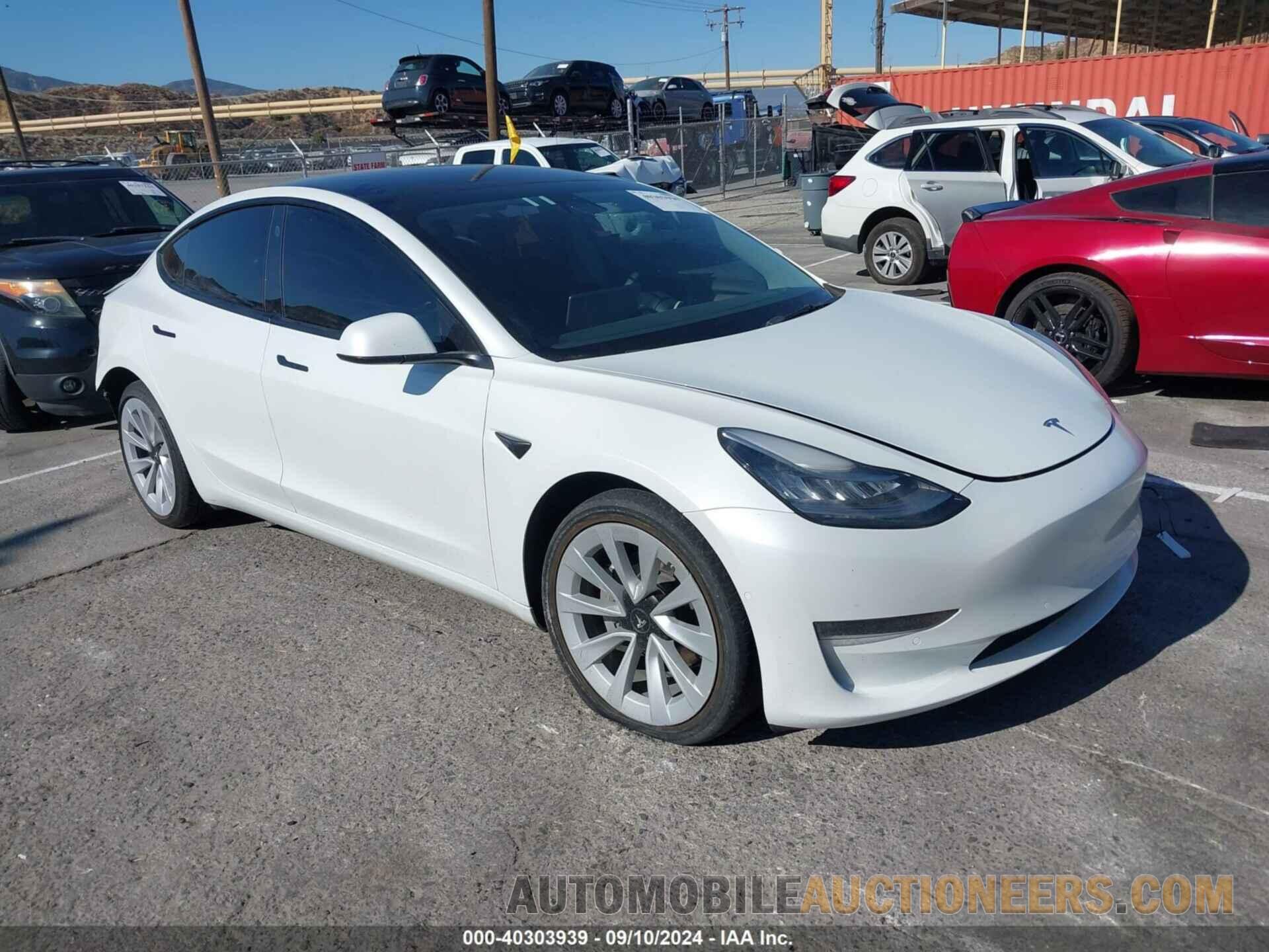 5YJ3E1EBXNF299634 TESLA MODEL 3 2022