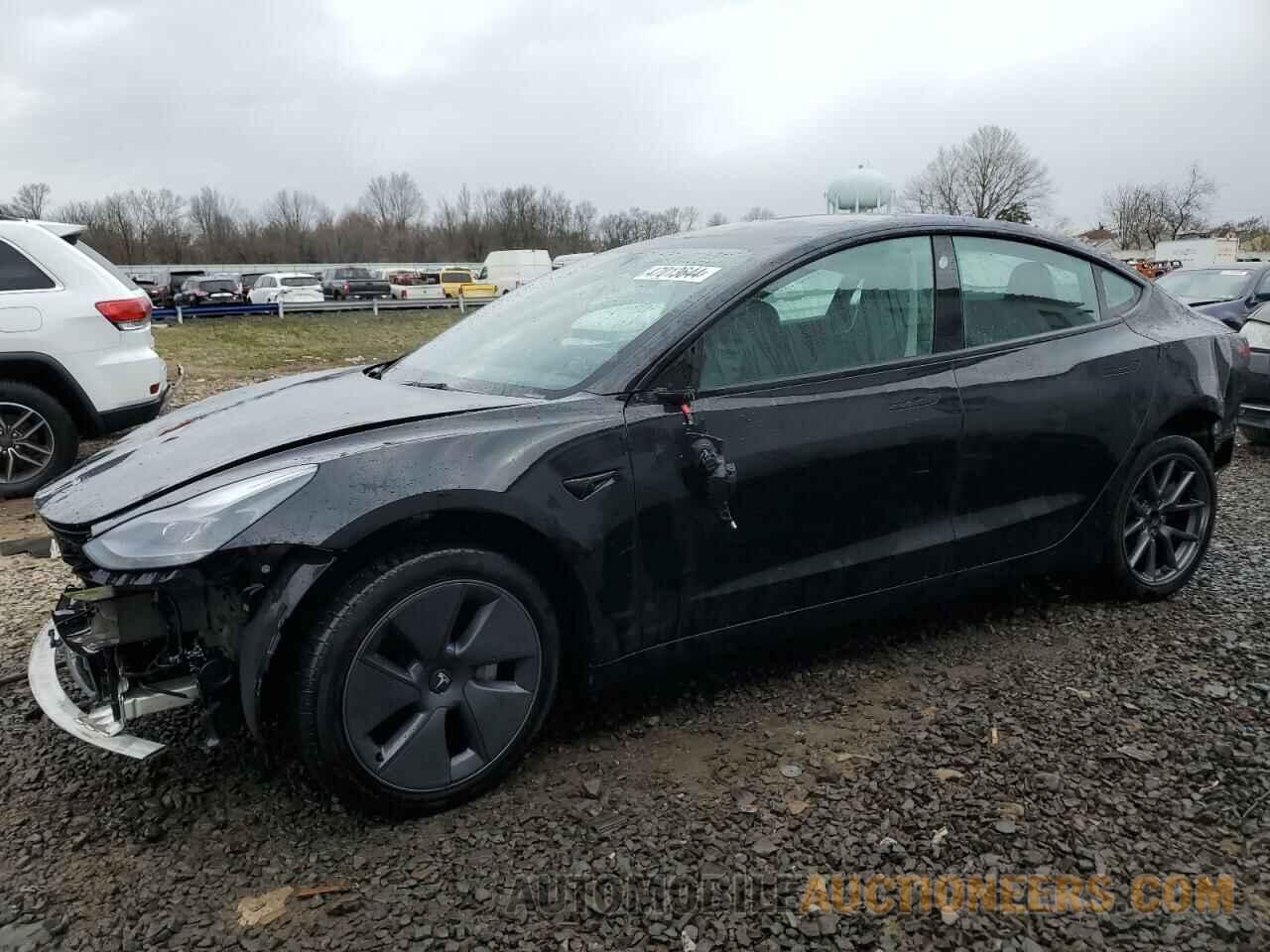 5YJ3E1EBXNF310017 TESLA MODEL 3 2022