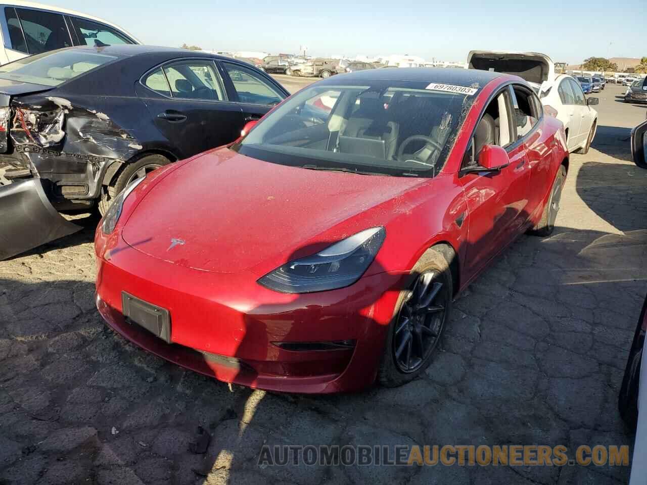 5YJ3E1EBXNF343728 TESLA MODEL 3 2022